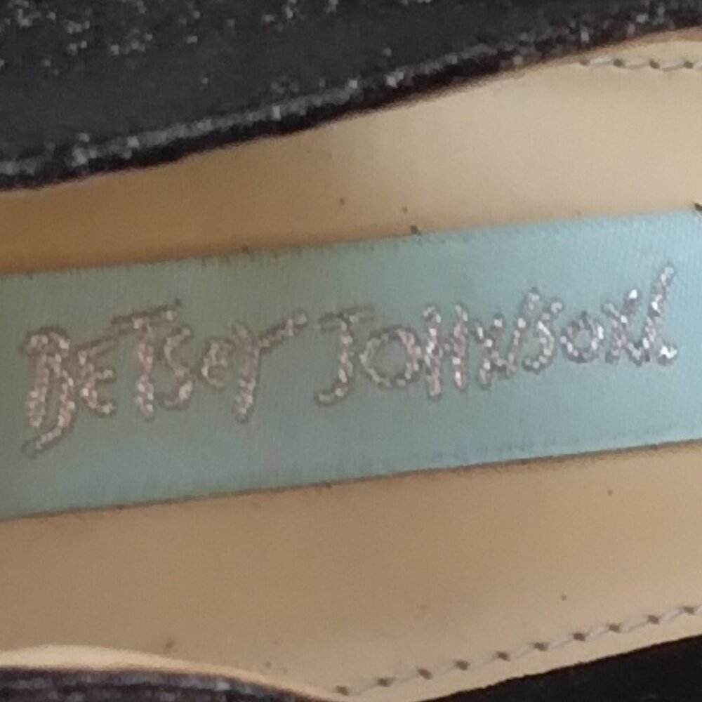 Betsey Johnson Black Suede Silver Glitter Cut Out Stiletto TStrap Sandals Sz 9.5 - Picture 7 of 13